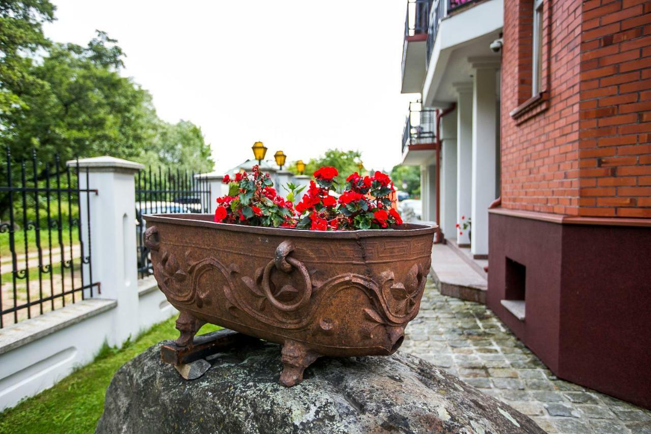 Red Tower Apartments Palanga Exterior photo